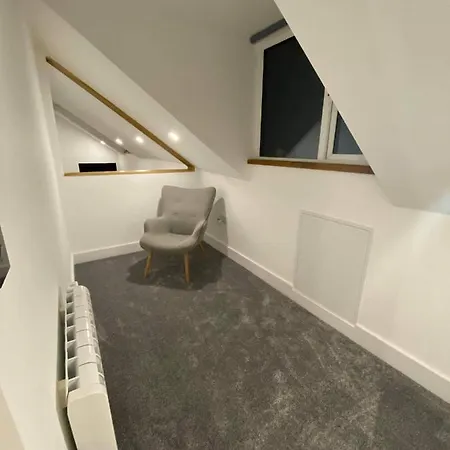 Apartament Crows Nest Par