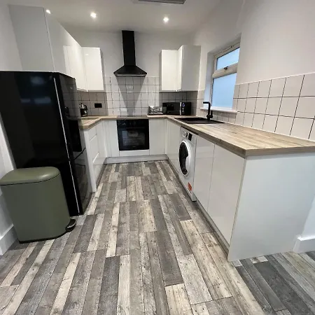 Apartament Crows Nest Par