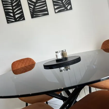 Crows Nest Apartament Par